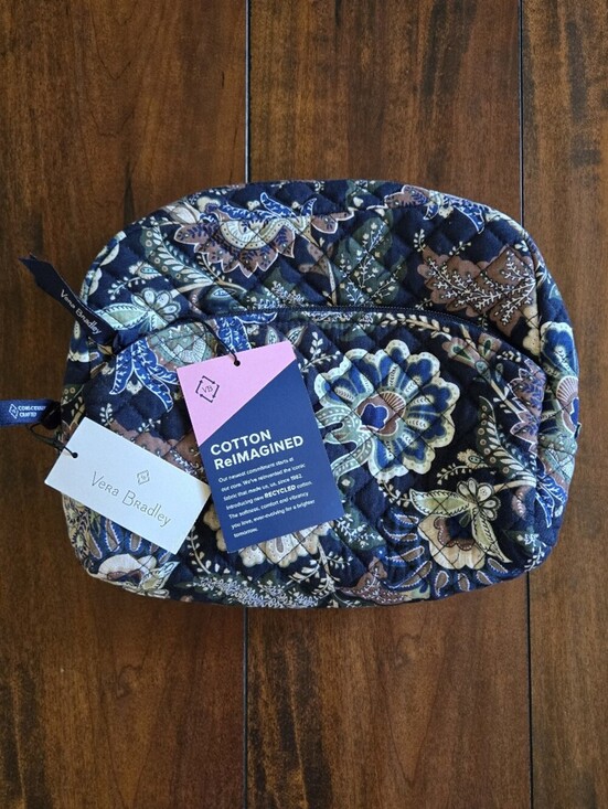 Vera Bradley Handbags - Vera Bradley Quilted Large Cosmetic Bag Java Navy Camo Floral Cotton Reimagined